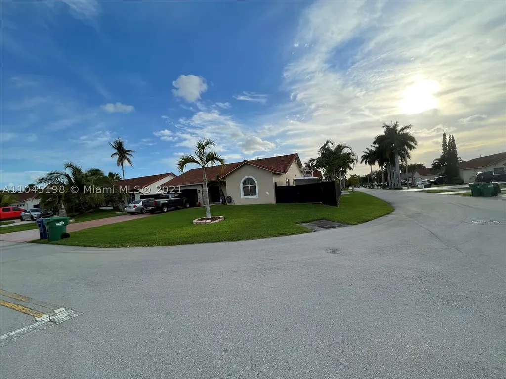 15000 SW 147th Place Miami FL 33196