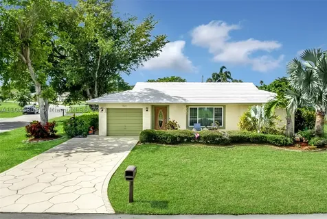 9806 NW 67th Court Tamarac FL 33321