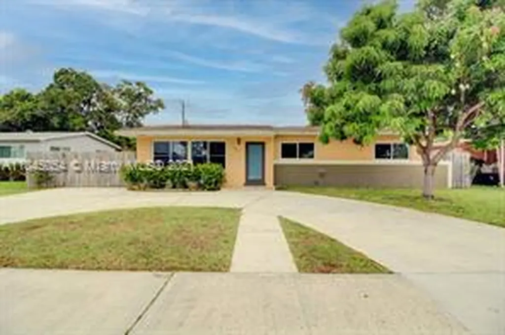 1865 NW 190th Terrace Miami Gardens FL 33056