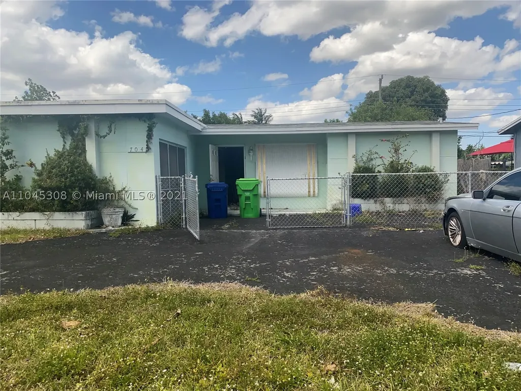 7041 NW 24th Court Sunrise FL 33313