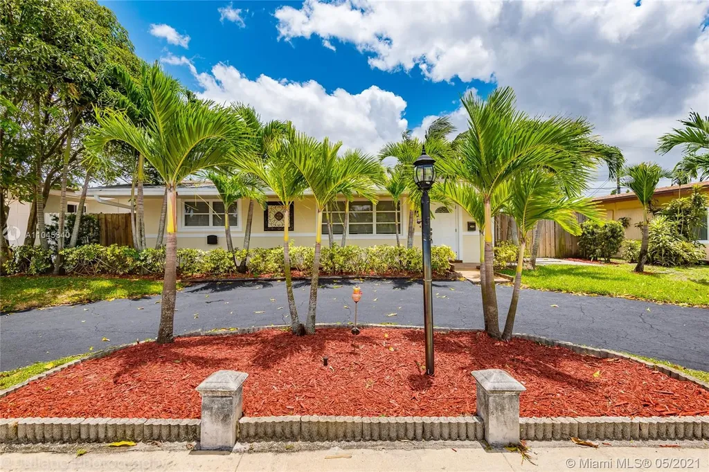 8460 Taft Street Pembroke Pines FL 33024