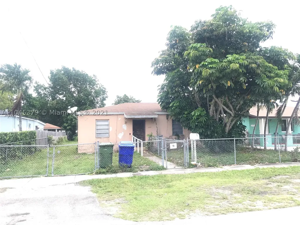 6411 SW 4th Street Miami FL 33144