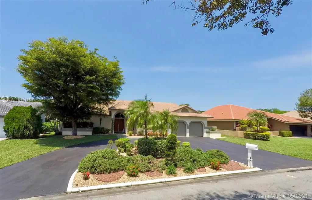 4766 NW 91st Way Coral Springs FL 33067
