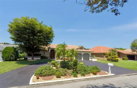 4766 NW 91st Way Coral Springs FL 33067