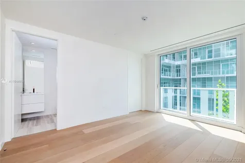 4701 N Meridian Avenue Miami Beach FL 33140