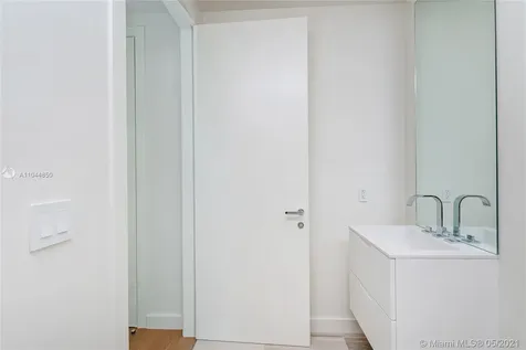 4701 N Meridian Avenue Miami Beach FL 33140