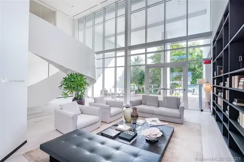 4701 N Meridian Avenue Miami Beach FL 33140