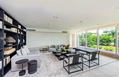 4701 N Meridian Avenue Miami Beach FL 33140