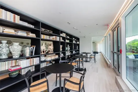 4701 N Meridian Avenue Miami Beach FL 33140