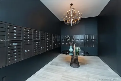 4701 N Meridian Avenue Miami Beach FL 33140