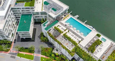 4701 N Meridian Avenue Miami Beach FL 33140