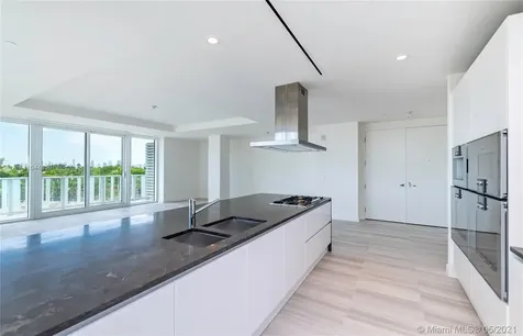 4701 N Meridian Avenue Miami Beach FL 33140