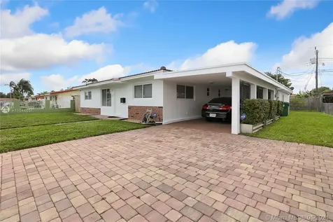 3230 SW 94th Court Miami FL 33165