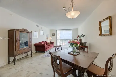 9055 SW 73rd Court Pinecrest FL 33156