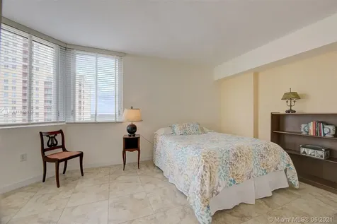 9055 SW 73rd Court Pinecrest FL 33156