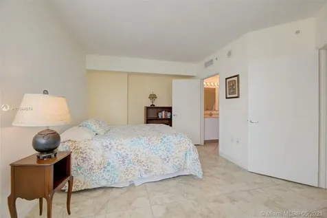 9055 SW 73rd Court Pinecrest FL 33156