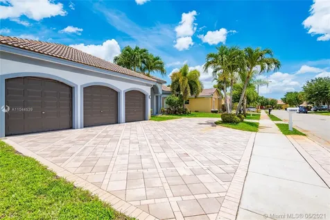 15963 SW 16th Street Pembroke Pines FL 33027