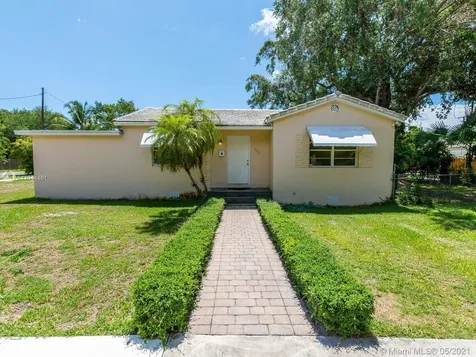 6917 SW 63rd Avenue South Miami FL 33143