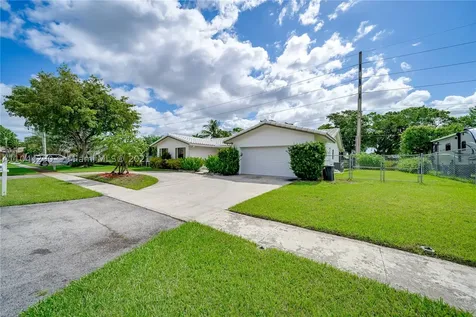 620 NW 76th Avenue Plantation FL 33324