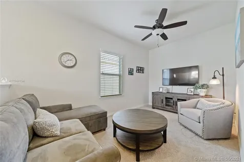 1036 Banyan Drive Hollywood FL 33021