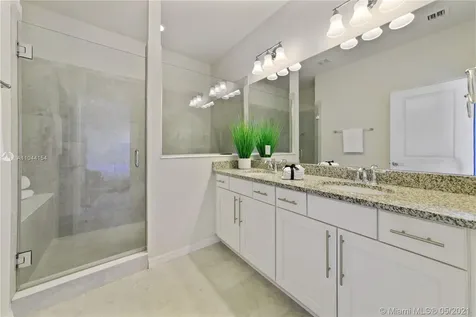 1036 Banyan Drive Hollywood FL 33021