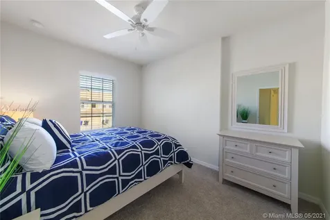 1036 Banyan Drive Hollywood FL 33021
