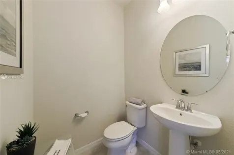 1036 Banyan Drive Hollywood FL 33021