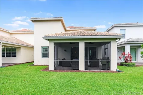 1036 Banyan Drive Hollywood FL 33021