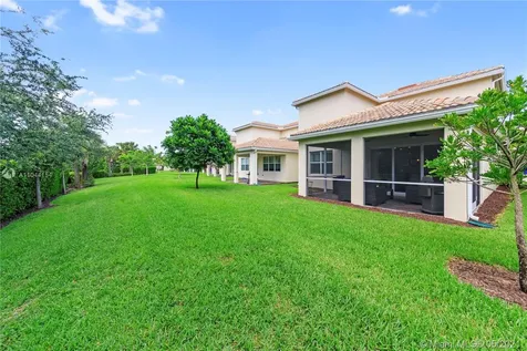 1036 Banyan Drive Hollywood FL 33021