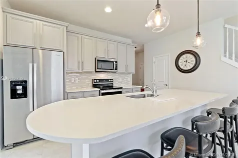 1036 Banyan Drive Hollywood FL 33021