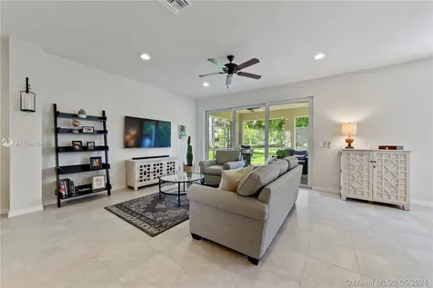 1036 Banyan Drive Hollywood FL 33021
