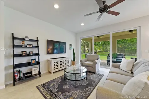 1036 Banyan Drive Hollywood FL 33021