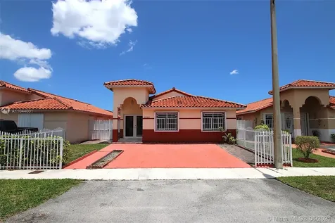 6949 W 30th Lane Hialeah FL 33018