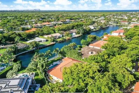 1541 Tagus Avenue Coral Gables FL 33156