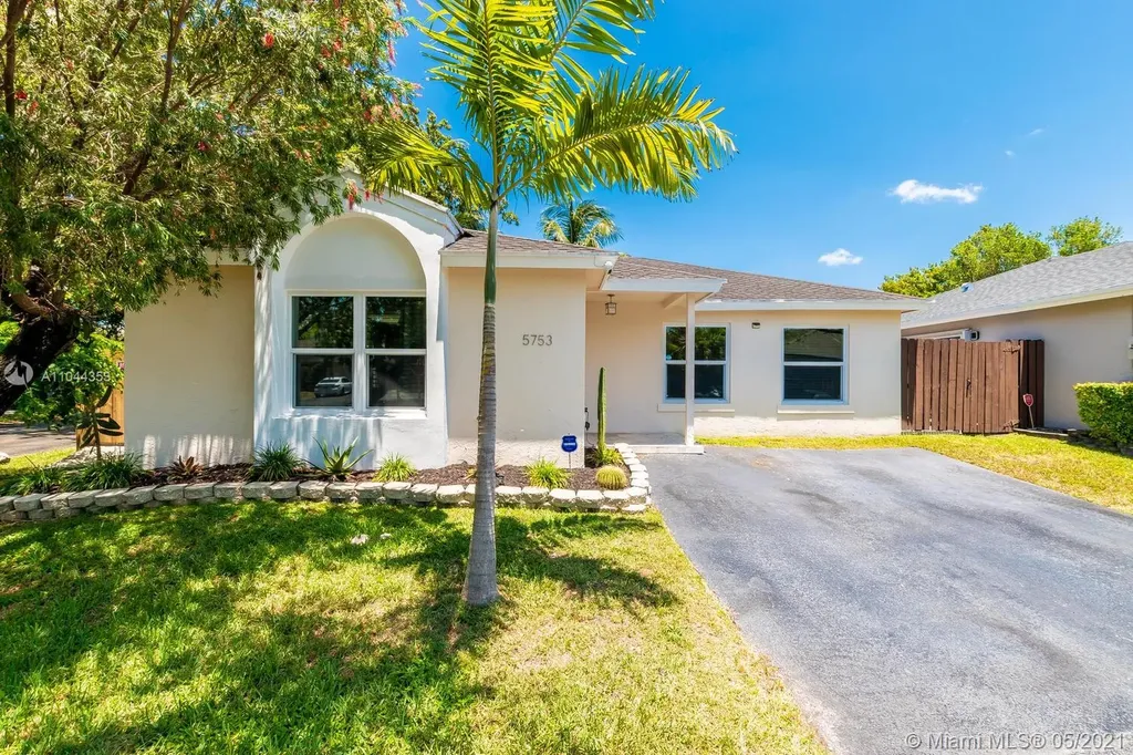 5753 NW 100th Court Doral FL 33178