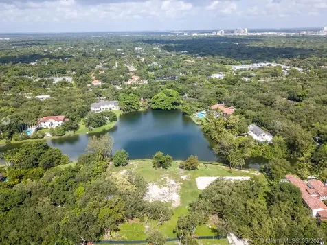 10640 Lakeside Drive Coral Gables FL 33156
