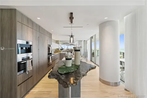 360 Ocean Drive Key Biscayne FL 33149