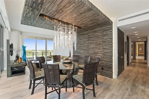 360 Ocean Drive Key Biscayne FL 33149
