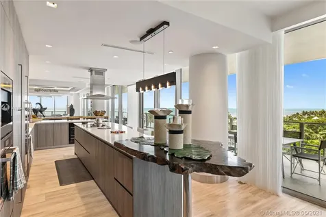 360 Ocean Drive Key Biscayne FL 33149