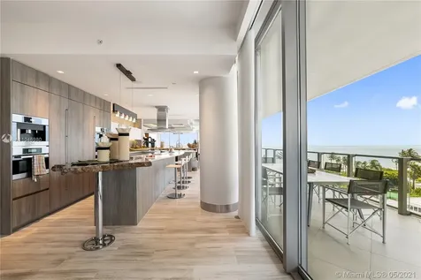 360 Ocean Drive Key Biscayne FL 33149