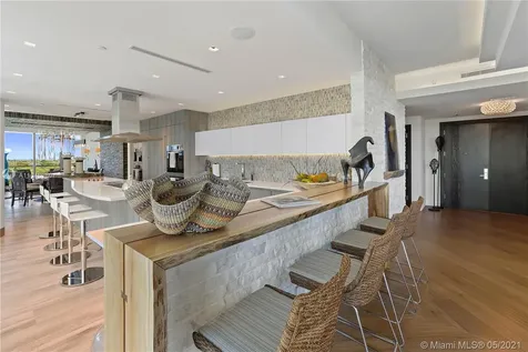 360 Ocean Drive Key Biscayne FL 33149