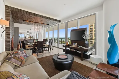 360 Ocean Drive Key Biscayne FL 33149