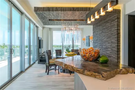 360 Ocean Drive Key Biscayne FL 33149