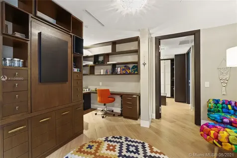 360 Ocean Drive Key Biscayne FL 33149