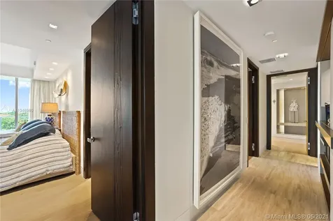 360 Ocean Drive Key Biscayne FL 33149