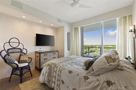 360 Ocean Drive Key Biscayne FL 33149