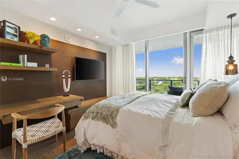 360 Ocean Drive Key Biscayne FL 33149