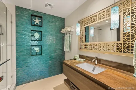 360 Ocean Drive Key Biscayne FL 33149