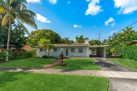 8660 SW 125th Terrace Miami FL 33156