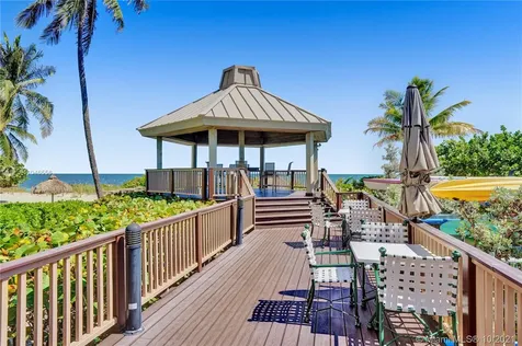 1121 Crandon Boulevard Key Biscayne FL 33149